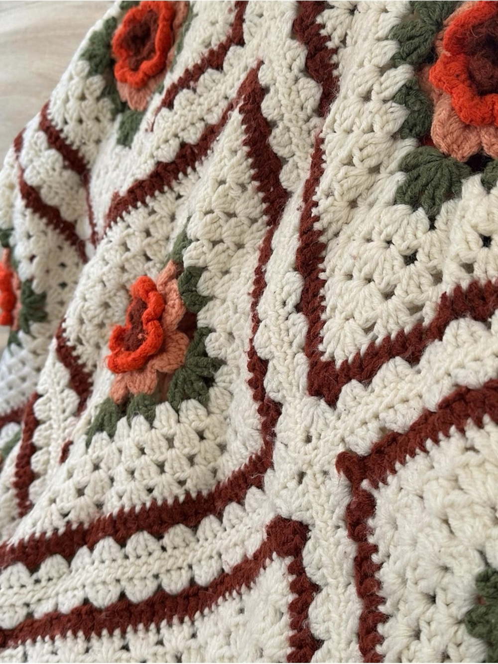 Vintage Crochet Afghan Blanket - King/ Queen Cream with 3D Floral Granny Square
